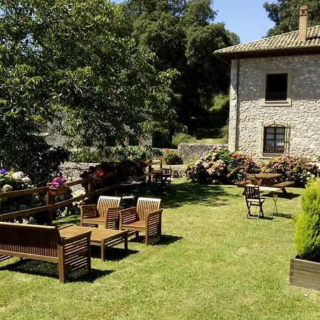Rural Ovio Hotel 2*