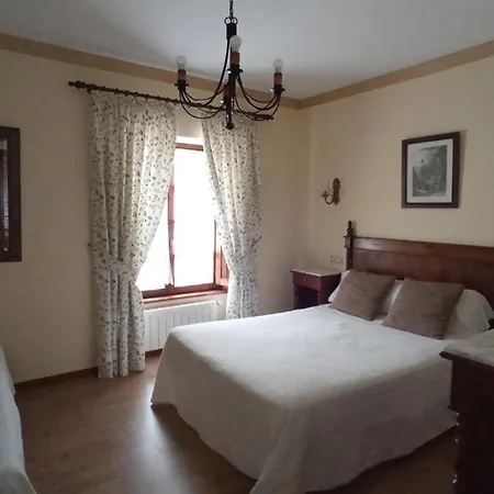 酒店 Rural Ovio 努埃瓦德兰斯