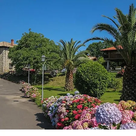 Rural Ovio 酒店 2*