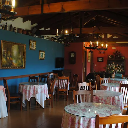 Rural Ovio 2* 누에바데엘라네스