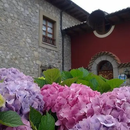 Rural Ovio 호텔 2*