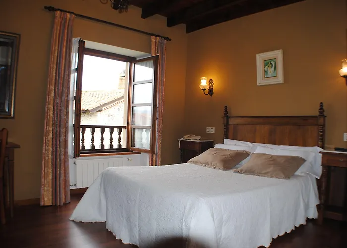 Hotel Rural Ovio Nueva De Llanes