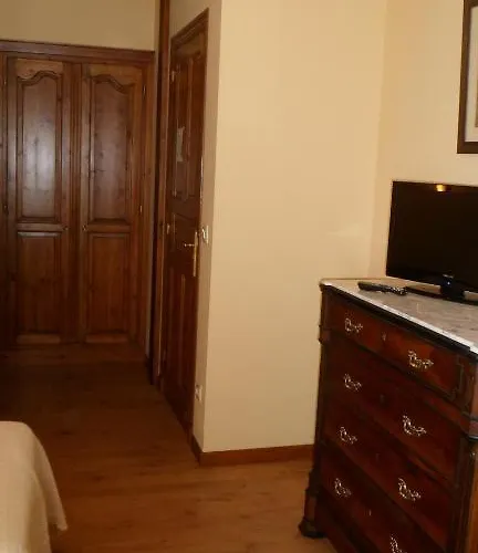 Hotel Rural Ovio Nueva De Llanes